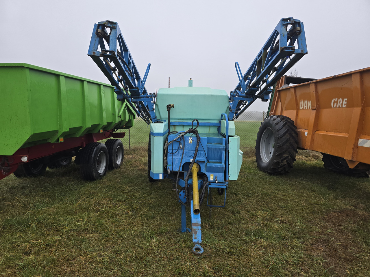 Berthoud RACE 32SX24 - Pulvérisateur: photos 3 Berthoud RACE 32SX24 - Pulvérisateur: photos 3