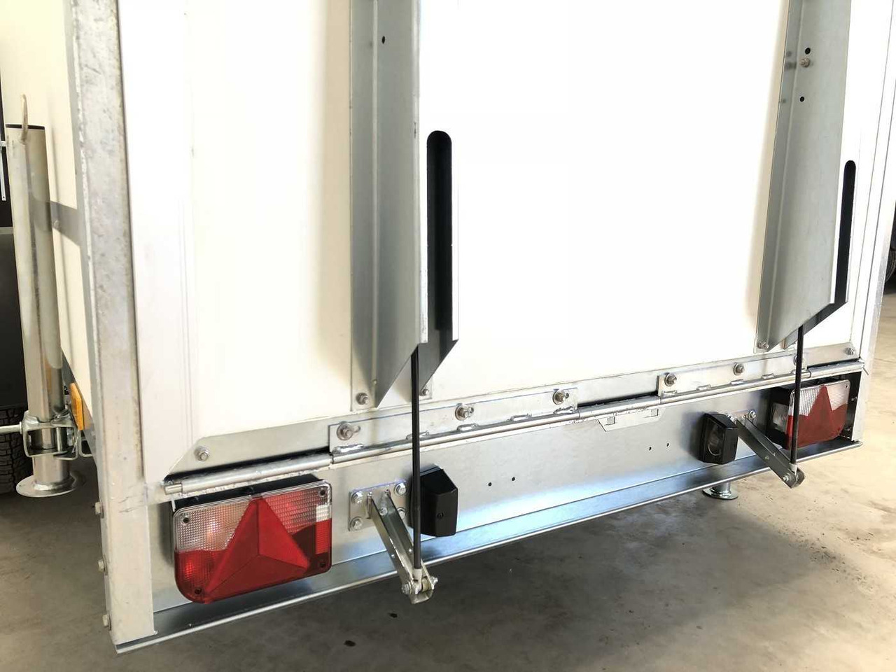 Remorque fourgon neuf BLYSS F1330HD Rampe Kofferanhänger: photos 20