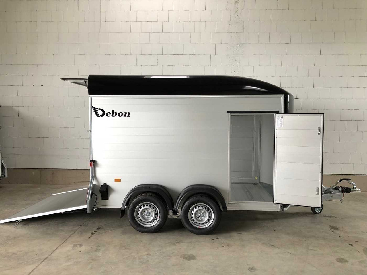 CHEVAL LIBERTE C500 Roadster 2 Türen Kofferanhänger - Remorque pour moto: photos 1 CHEVAL LIBERTE C500 Roadster 2 Türen Kofferanhänger - Remorque pour moto: photos 1