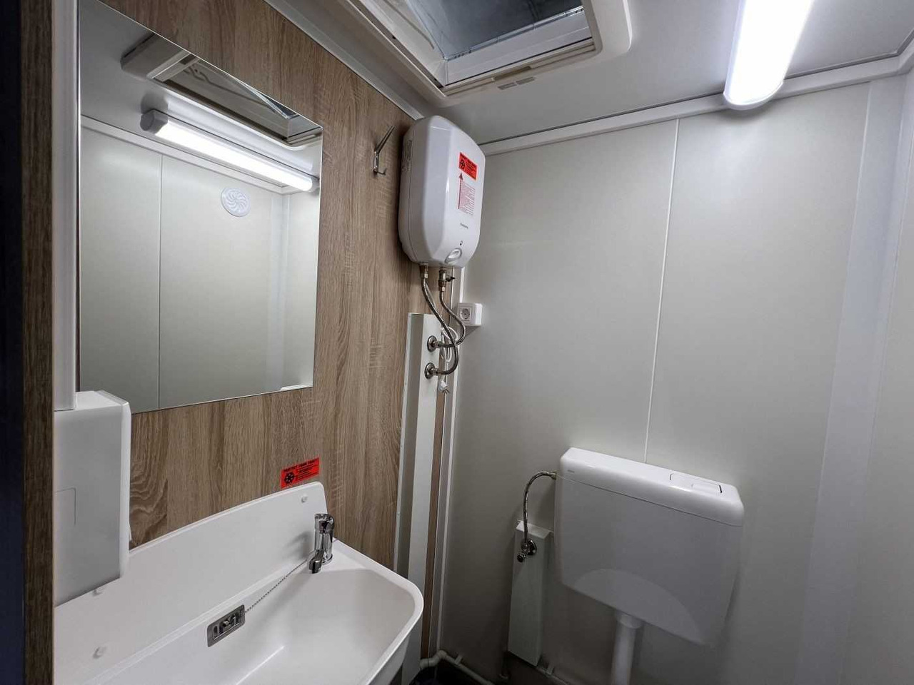 Conteneur comme habitat, Remorque neuf ROSEMEIER VE Kassenhäuschen TK C 13.30 WC Verkaufsanhänger: photos 8