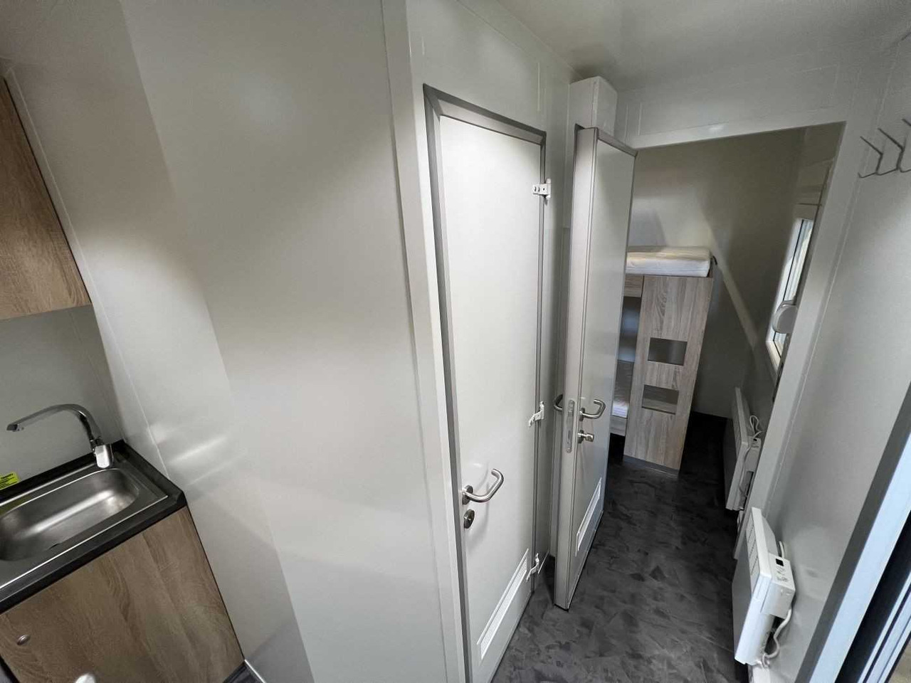 Conteneur comme habitat, Remorque neuf ROSEMEIER VE MOBI 7346 SP 3 Mannschaftswagen: photos 6