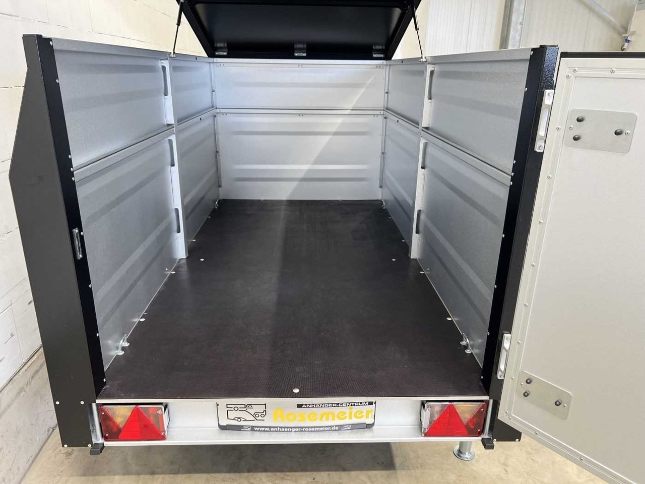 TPV KT-EU3-VS Plus Deckelanhänger - Remorque voiture: photos 3 TPV KT-EU3-VS Plus Deckelanhänger - Remorque voiture: photos 3