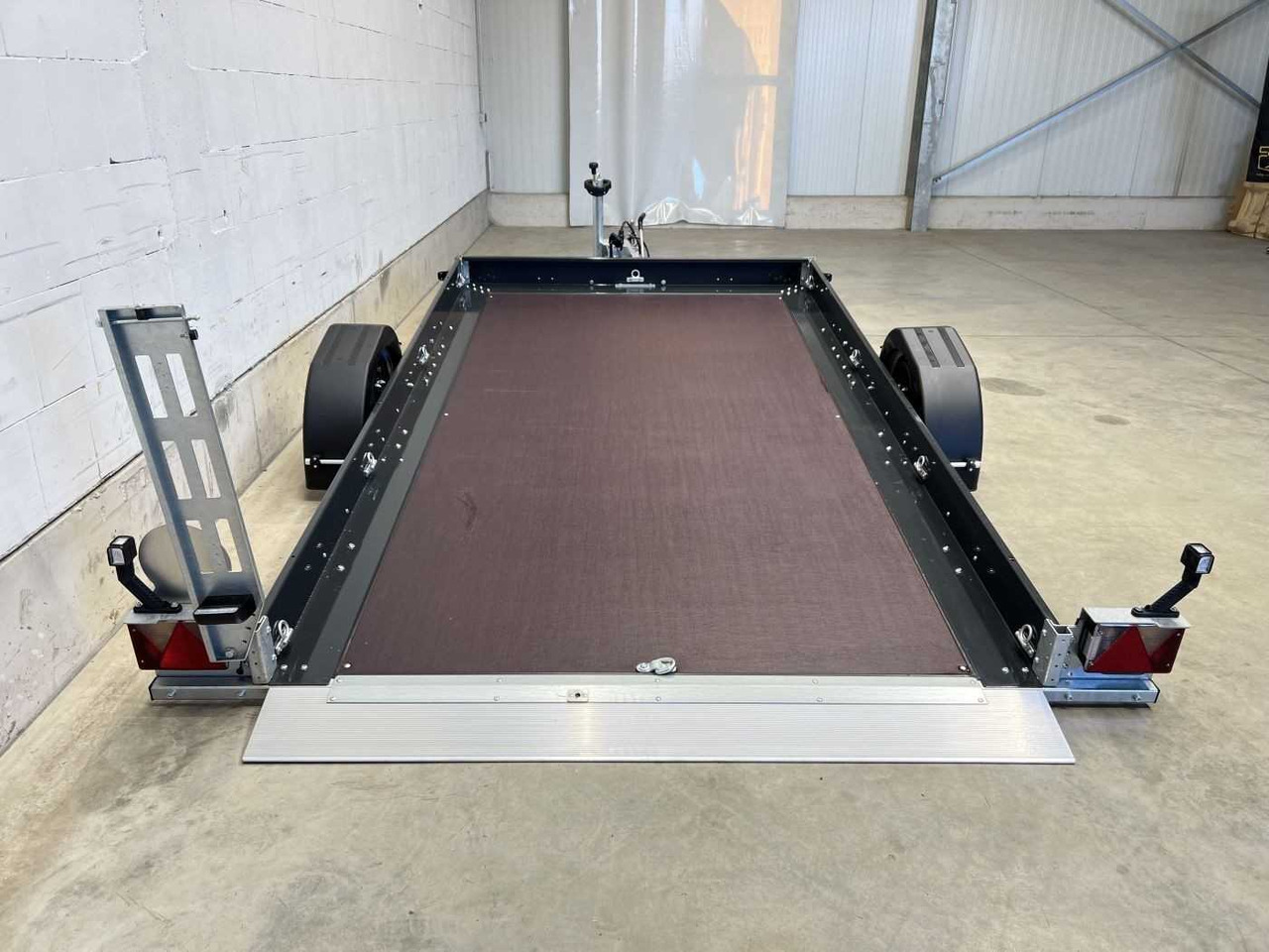 UNSINN UA 3118-18-13 Absenker - Remorque pour moto: photos 3 UNSINN UA 3118-18-13 Absenker - Remorque pour moto: photos 3