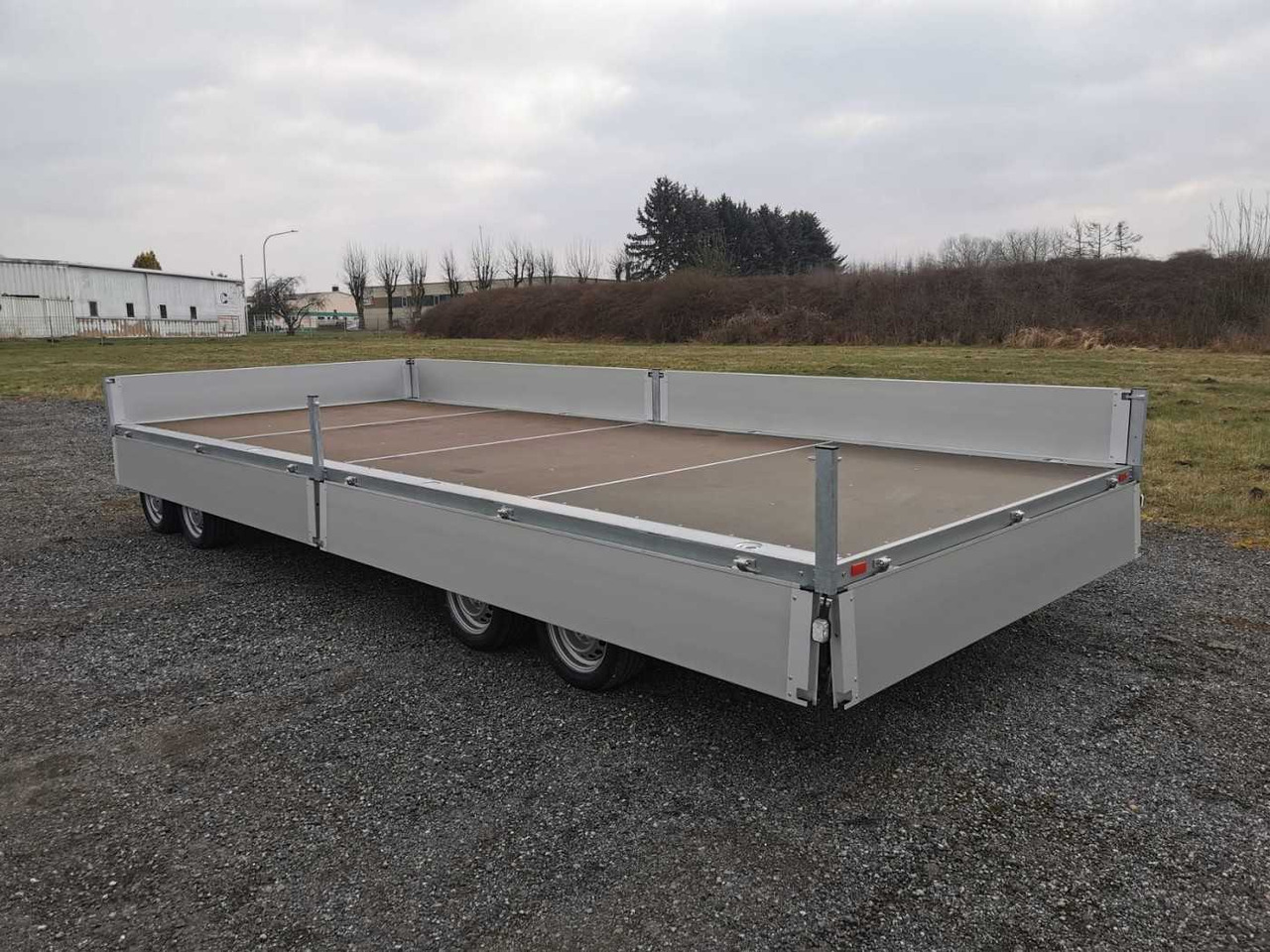 UNSINN UD-4 6024-35-13 Drehschemelanhänger - Remorque plateau: photos 4 UNSINN UD-4 6024-35-13 Drehschemelanhänger - Remorque plateau: photos 4