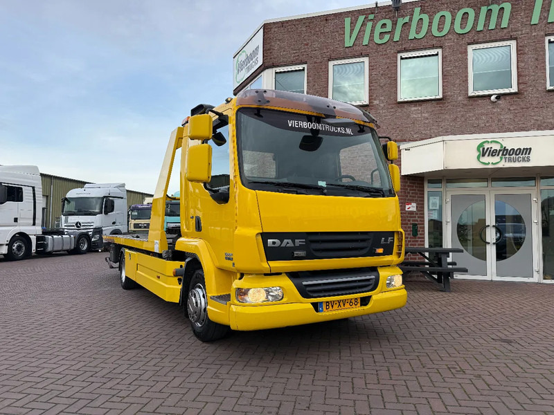 DAF LF 45 LF45-220 Abschelppwagen Falkom mit Anhanger / Schiebeplateau / Brill / Winde / Top Zustand - Camion porte-voitures: photos 2 DAF LF 45 LF45-220 Abschelppwagen Falkom mit Anhanger / Schiebeplateau / Brill / Winde / Top Zustand - Camion porte-voitures: photos 2