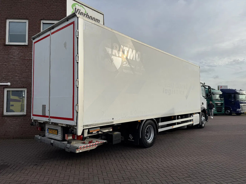 Mercedes-Benz Antos Antos 1824L mit 8.5m Isokoffer / 1.500kg Ladebordwand / Euro6 / Holland Truck - Camion fourgon: photos 4 Mercedes-Benz Antos Antos 1824L mit 8.5m Isokoffer / 1.500kg Ladebordwand / Euro6 / Holland Truck - Camion fourgon: photos 4