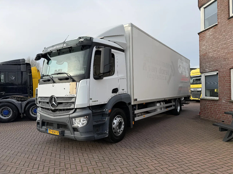 Mercedes-Benz Antos Antos 1824L mit 8.5m Isokoffer / 1.500kg Ladebordwand / Euro6 / Holland Truck - Camion fourgon: photos 2 Mercedes-Benz Antos Antos 1824L mit 8.5m Isokoffer / 1.500kg Ladebordwand / Euro6 / Holland Truck - Camion fourgon: photos 2