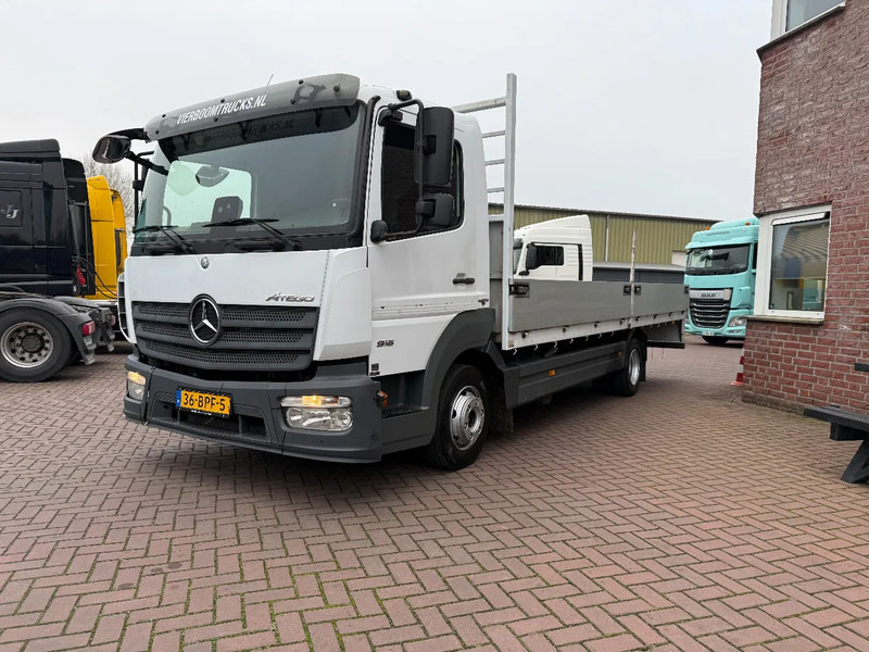 Mercedes-Benz Atego Atego 916 met 6.2m open laadbak / 3e zit / airco / mileu zone proof / 2020!!!! - Camion plateau: photos 2 Mercedes-Benz Atego Atego 916 met 6.2m open laadbak / 3e zit / airco / mileu zone proof / 2020!!!! - Camion plateau: photos 2