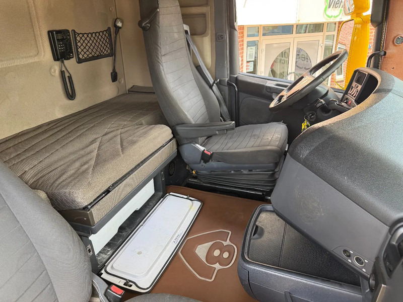 Scania R500 V8 R500 V8 6X2/4 Kooiaapaansluiting/Retarder/Stuuras/Showtruck/TOP NL TRUCK - Camion plateau: photos 5 Scania R500 V8 R500 V8 6X2/4 Kooiaapaansluiting/Retarder/Stuuras/Showtruck/TOP NL TRUCK - Camion plateau: photos 5