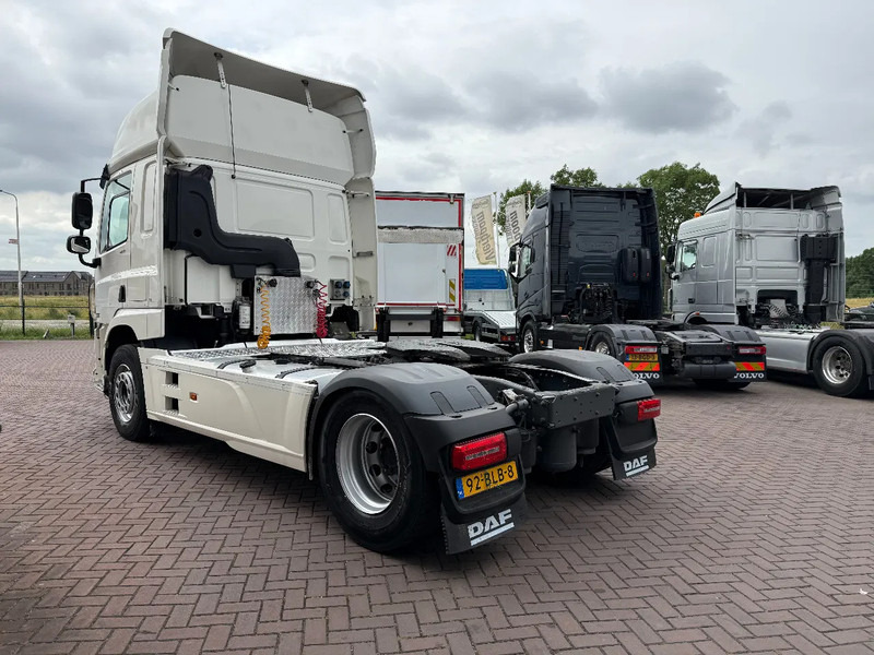 Tracteur routier DAF CF 410 CF410 4X2 Spacecab - Distributie trekker - Mileuzone - Dealer onderhouden - apk 6-2026: photos 7
