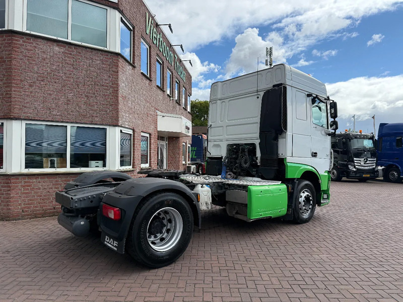 DAF XF 440 XF440 4X2 SPACECAB HOLLAND TRUCK - Tracteur routier: photos 5 DAF XF 440 XF440 4X2 SPACECAB HOLLAND TRUCK - Tracteur routier: photos 5