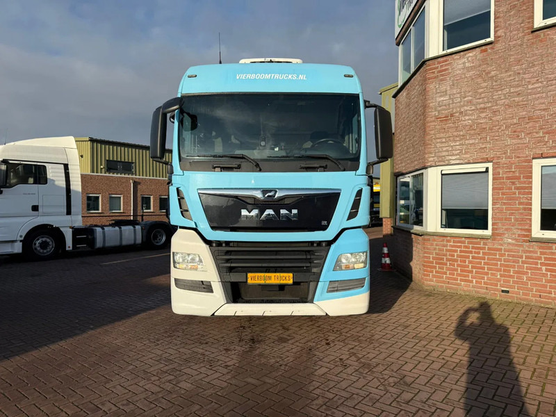 MAN TGX 18.420 TGX 18.420 4X2 / 2 BEDS / SMART TACHO / FRIDGE / PARKING AIRCO / TOP CONDITION / COMPRESSOR - Tracteur routier: photos 5 MAN TGX 18.420 TGX 18.420 4X2 / 2 BEDS / SMART TACHO / FRIDGE / PARKING AIRCO / TOP CONDITION / COMPRESSOR - Tracteur routier: photos 5