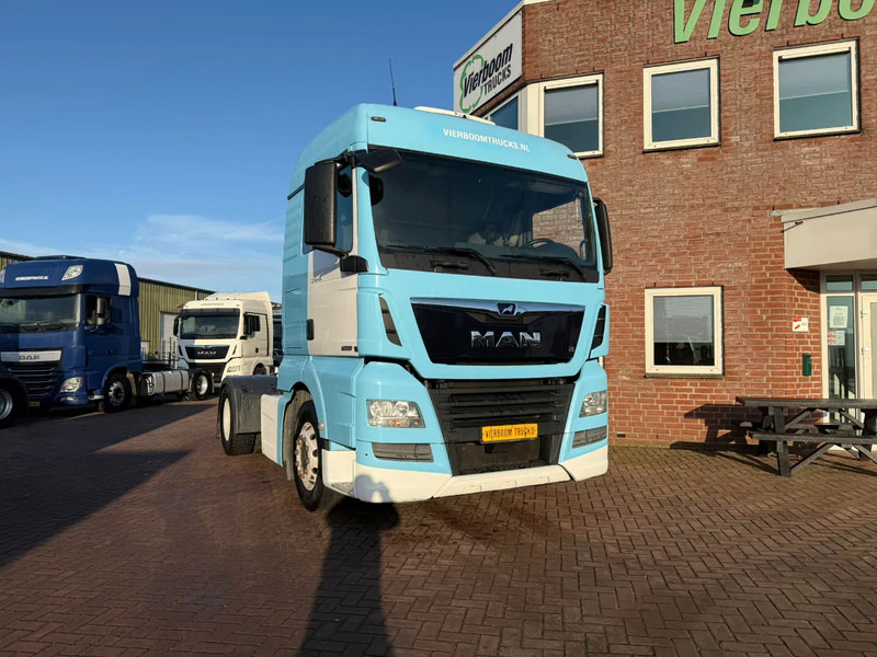 MAN TGX 18.420 TGX 18.420 4X2 / 2 BEDS / SMART TACHO / FRIDGE / PARKING AIRCO / TOP CONDITION / NEW MODEL - Tracteur routier: photos 1 MAN TGX 18.420 TGX 18.420 4X2 / 2 BEDS / SMART TACHO / FRIDGE / PARKING AIRCO / TOP CONDITION / NEW MODEL - Tracteur routier: photos 1