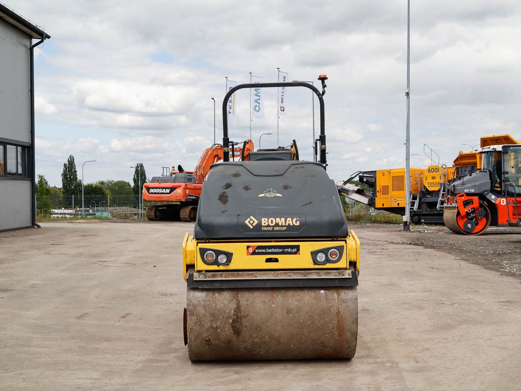 BOMAG BW 138 AC-5 - Compacteur mixte: photos 3 BOMAG BW 138 AC-5 - Compacteur mixte: photos 3
