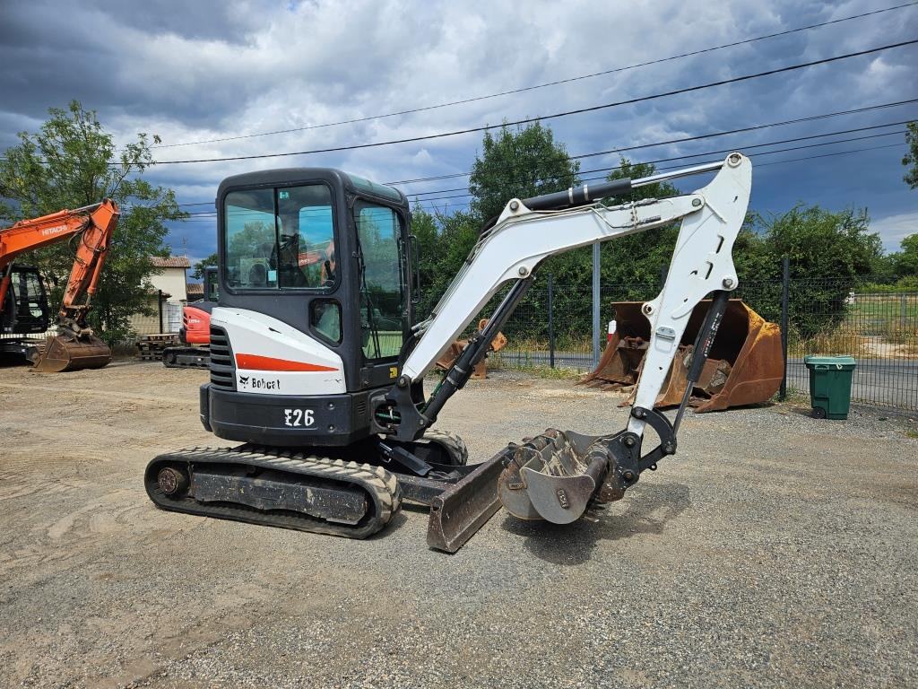 BOBCAT E 26 - Mini pelle: photos 4 BOBCAT E 26 - Mini pelle: photos 4