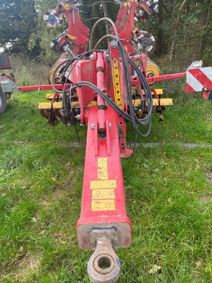 Väderstad Carrier 1225 # CrossCutter#neue Steelrunner - Cover crop: photos 2 Väderstad Carrier 1225 # CrossCutter#neue Steelrunner - Cover crop: photos 2