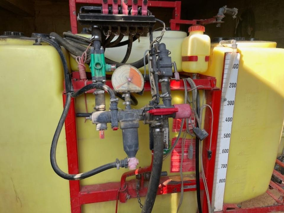 Feldspritze 800 ltr. Rau D2 - Pulvé porté: photos 3 Feldspritze 800 ltr. Rau D2 - Pulvé porté: photos 3