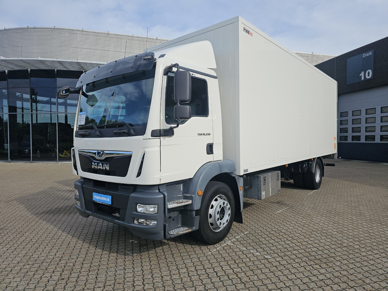MAN TGM 18.290 - Camion fourgon: photos 1 MAN TGM 18.290 - Camion fourgon: photos 1