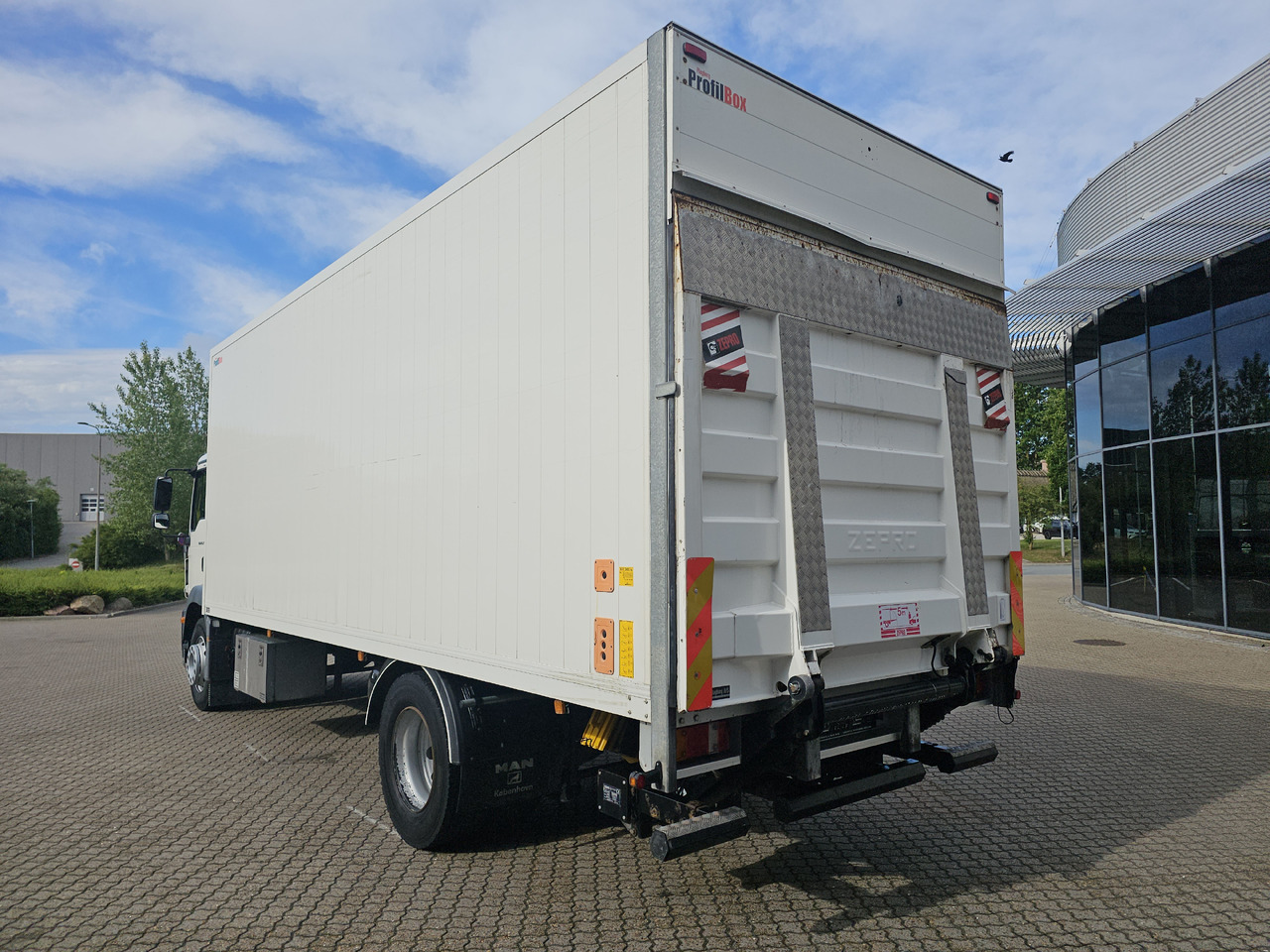 MAN TGM 18.290 - Camion fourgon: photos 3 MAN TGM 18.290 - Camion fourgon: photos 3