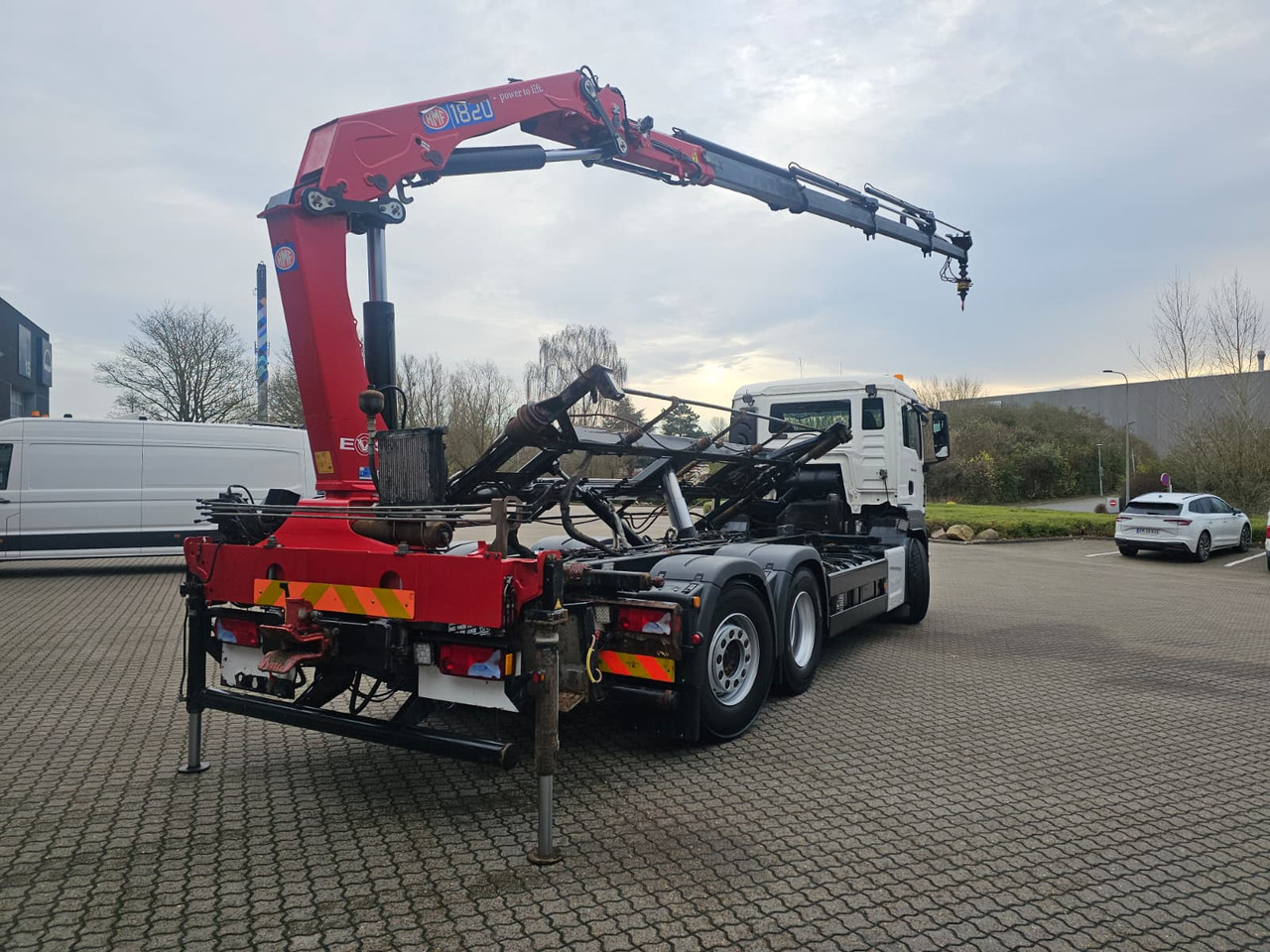 MAN TGS 26.400 6X2-4 - Camion porte-conteneur/ Caisse mobile, Camion grue: photos 4 MAN TGS 26.400 6X2-4 - Camion porte-conteneur/ Caisse mobile, Camion grue: photos 4