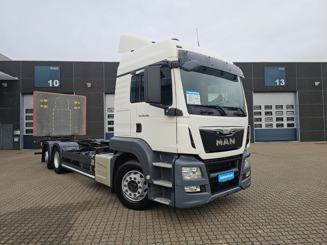 MAN TGS 26.500 6X2-4 - Camion porte-conteneur/ Caisse mobile: photos 2 MAN TGS 26.500 6X2-4 - Camion porte-conteneur/ Caisse mobile: photos 2