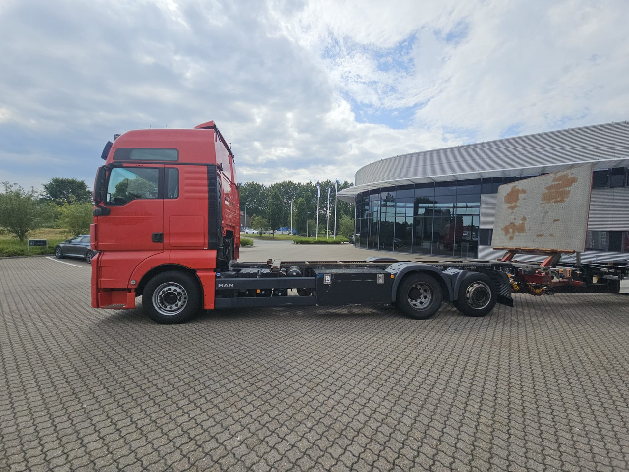 MAN TGX 26.500 with trailer - Camion porte-conteneur/ Caisse mobile: photos 5 MAN TGX 26.500 with trailer - Camion porte-conteneur/ Caisse mobile: photos 5
