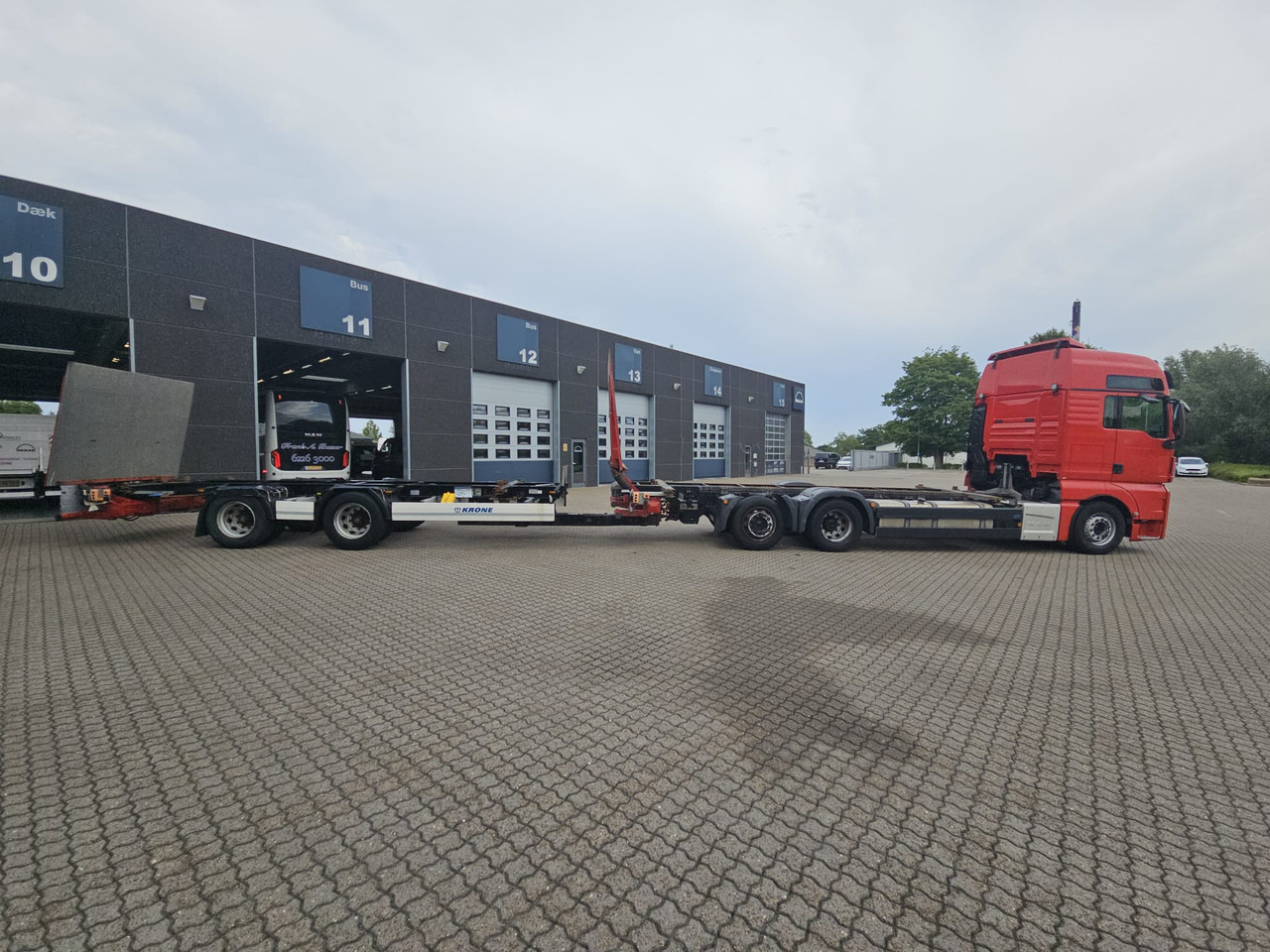 MAN TGX 26.500 with trailer - Camion porte-conteneur/ Caisse mobile: photos 3 MAN TGX 26.500 with trailer - Camion porte-conteneur/ Caisse mobile: photos 3