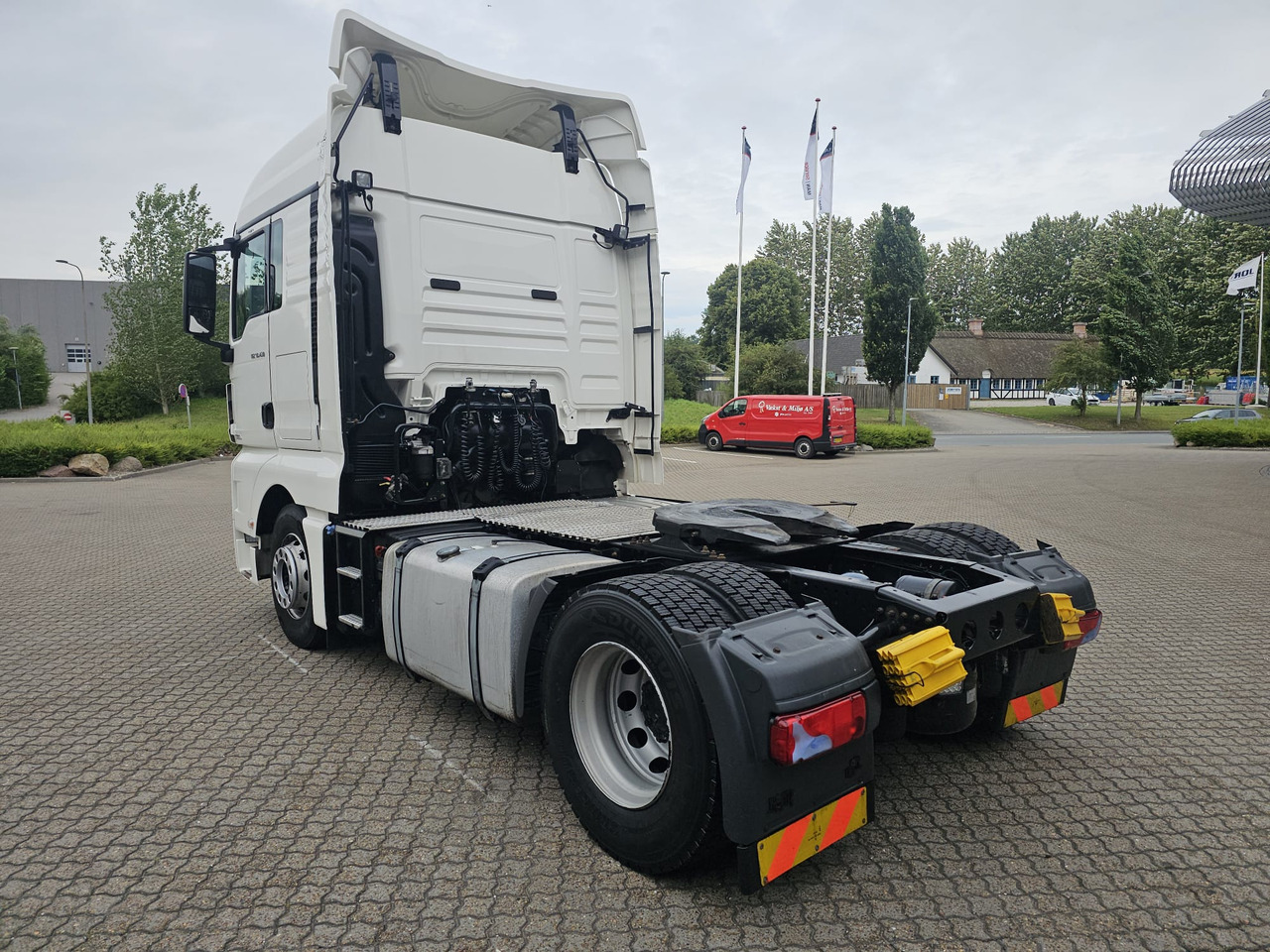 MAN TGX 18.430 - Tracteur routier: photos 4 MAN TGX 18.430 - Tracteur routier: photos 4
