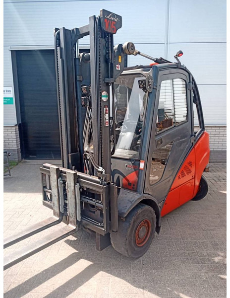 Linde H35D - Chariot élévateur diesel: photos 1 Linde H35D - Chariot élévateur diesel: photos 1
