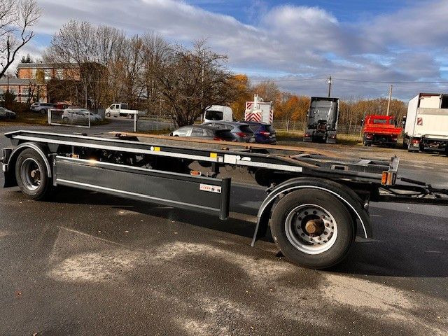 Hüffermann Abrollanhänger HAR 18.6767 - Remorque ampliroll/ Multibenne: photos 1 Hüffermann Abrollanhänger HAR 18.6767 - Remorque ampliroll/ Multibenne: photos 1