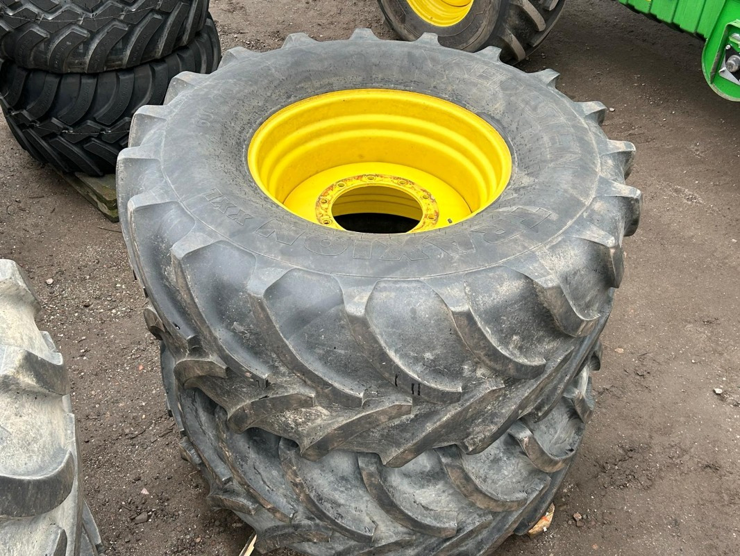 600/70R28 650/85R38 Kompletträder - Pneu pour Machine agricole: photos 3 600/70R28 650/85R38 Kompletträder - Pneu pour Machine agricole: photos 3
