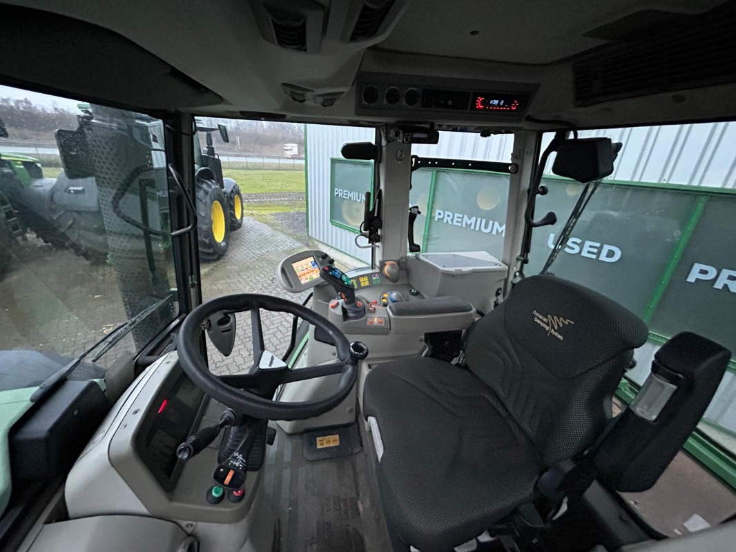 Fendt 818 VARIO TMS - Tracteur agricole: photos 5 Fendt 818 VARIO TMS - Tracteur agricole: photos 5