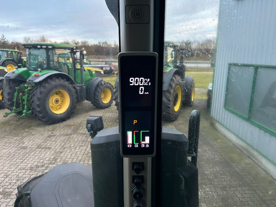 John Deere 7R 330 e23 - Tracteur agricole: photos 3 John Deere 7R 330 e23 - Tracteur agricole: photos 3