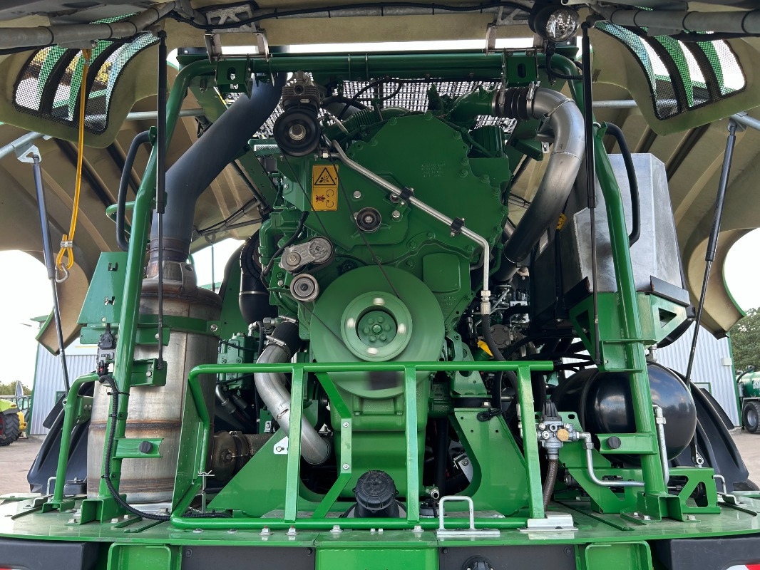 John Deere 8400 mit Kemper 475 Plus - Matériel de récolte: photos 5 John Deere 8400 mit Kemper 475 Plus - Matériel de récolte: photos 5