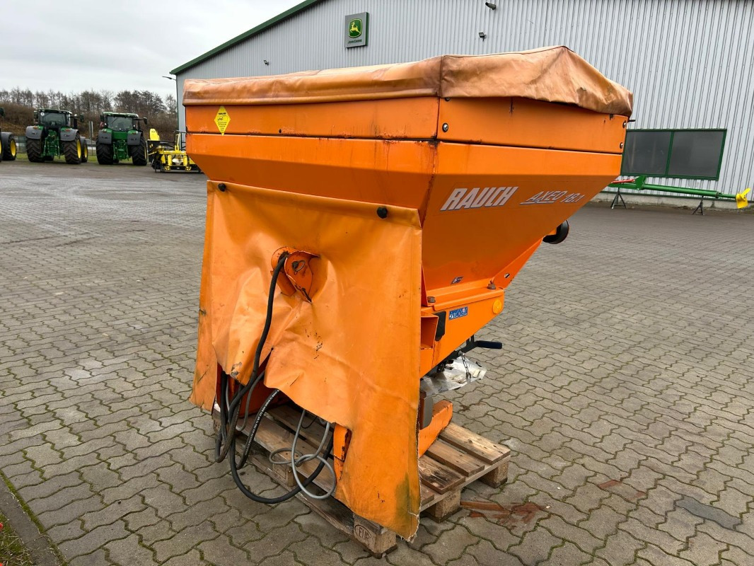 Rauch Axeo 18.1 - Pulvérisateur: photos 4 Rauch Axeo 18.1 - Pulvérisateur: photos 4