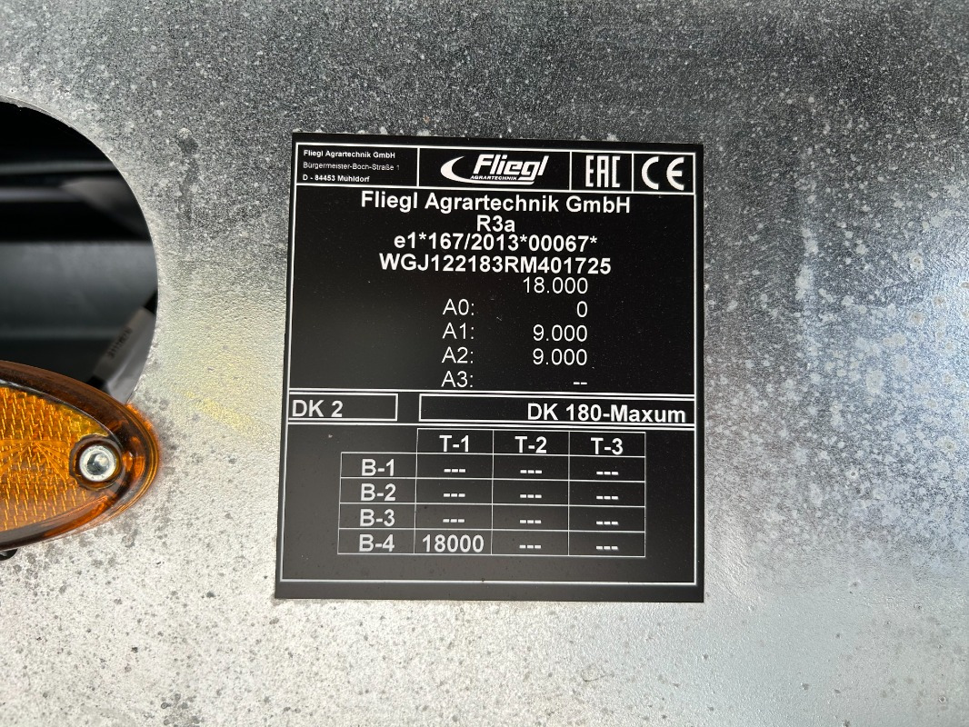 Fliegl DK 180 Maxum Fox limited - Remorque: photos 2 Fliegl DK 180 Maxum Fox limited - Remorque: photos 2