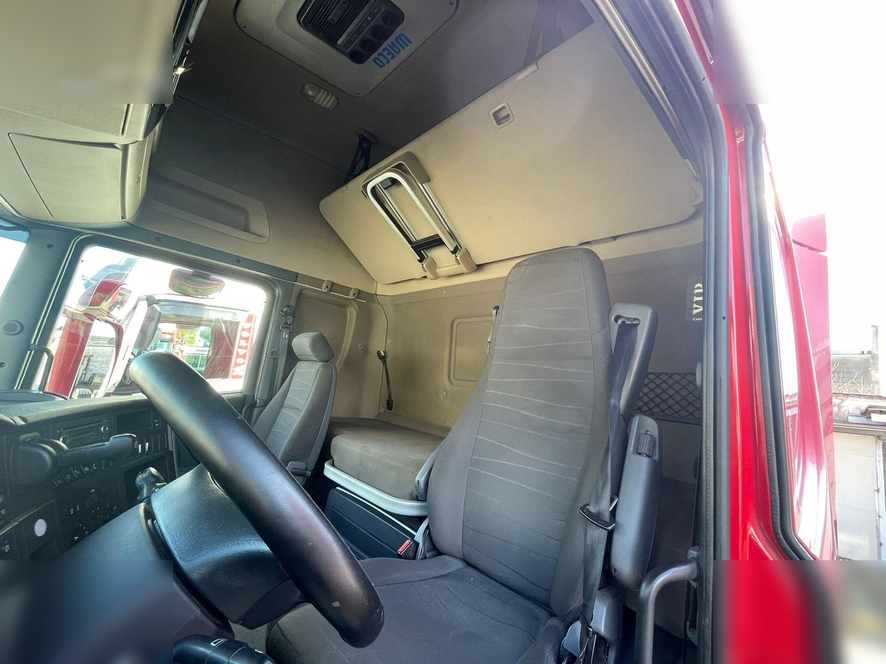 SCANIA R450 - Camion porte-conteneur/ Caisse mobile: photos 4 SCANIA R450 - Camion porte-conteneur/ Caisse mobile: photos 4