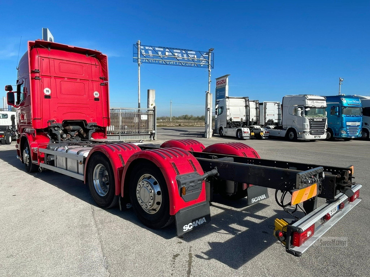 SCANIA R580 - Camion porte-conteneur/ Caisse mobile: photos 2 SCANIA R580 - Camion porte-conteneur/ Caisse mobile: photos 2