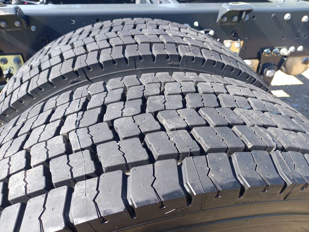 Châssis cabine Iveco Eurocargo ML180E/FP, NEW, NOT USED: photos 27 Châssis cabine Iveco Eurocargo ML180E/FP, NEW, NOT USED: photos 27