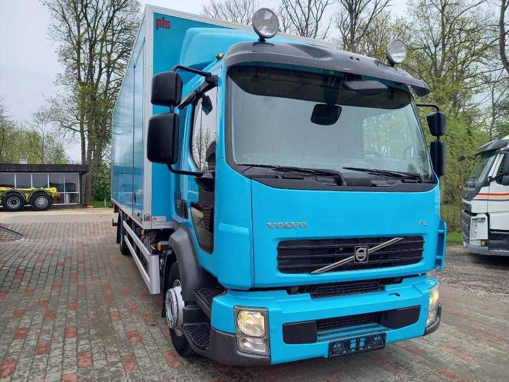 Volvo FL 240, 4x2, GW 16000 KG  - Camion fourgon: photos 2 Volvo FL 240, 4x2, GW 16000 KG  - Camion fourgon: photos 2