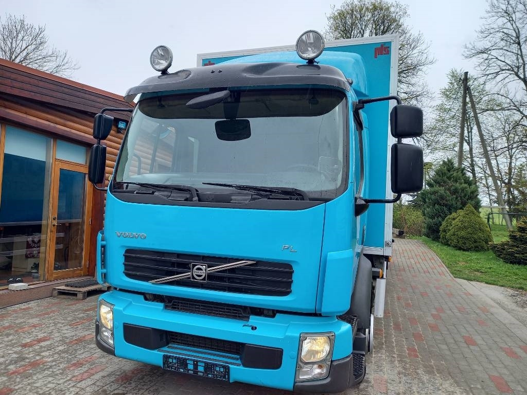 Volvo FL 240, 4x2, GW 16000 KG - Camion fourgon: photos 4 Volvo FL 240, 4x2, GW 16000 KG - Camion fourgon: photos 4