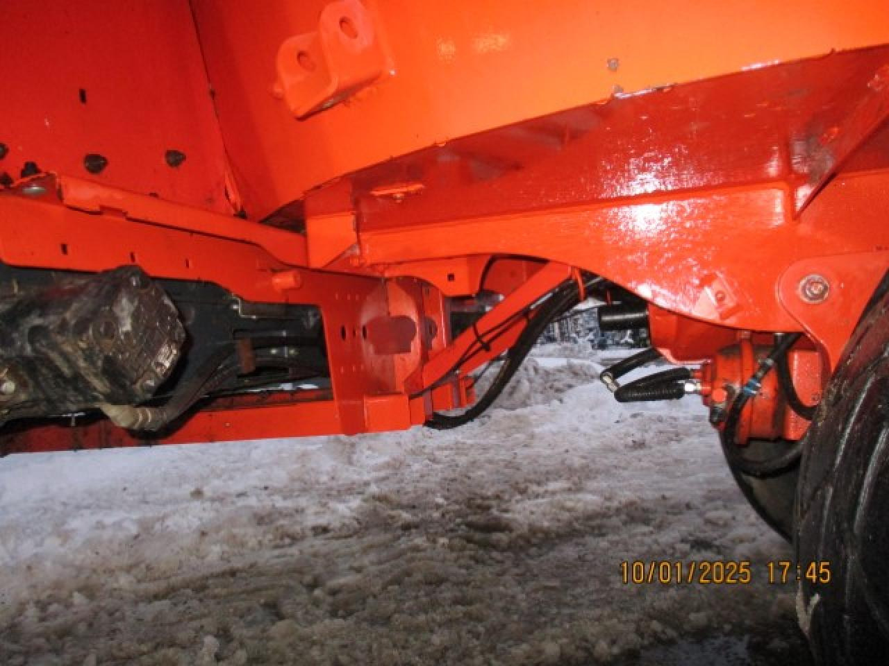 Kuhn Profile 1680 Compact - Mélangeuse: photos 4 Kuhn Profile 1680 Compact - Mélangeuse: photos 4