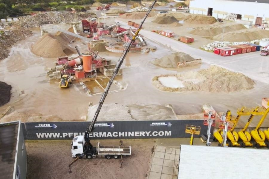 Effer 955/8S Volvo 540 Euro 6, Valid Inspection, 8x2x4 D - Grue tout-terrain: photos 3 Effer 955/8S Volvo 540 Euro 6, Valid Inspection, 8x2x4 D - Grue tout-terrain: photos 3