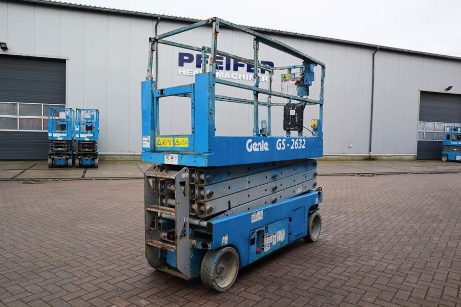 Genie GS2632 Electric, Working Height 10m, 227kg Capacit - Nacelle ciseaux: photos 2 Genie GS2632 Electric, Working Height 10m, 227kg Capacit - Nacelle ciseaux: photos 2