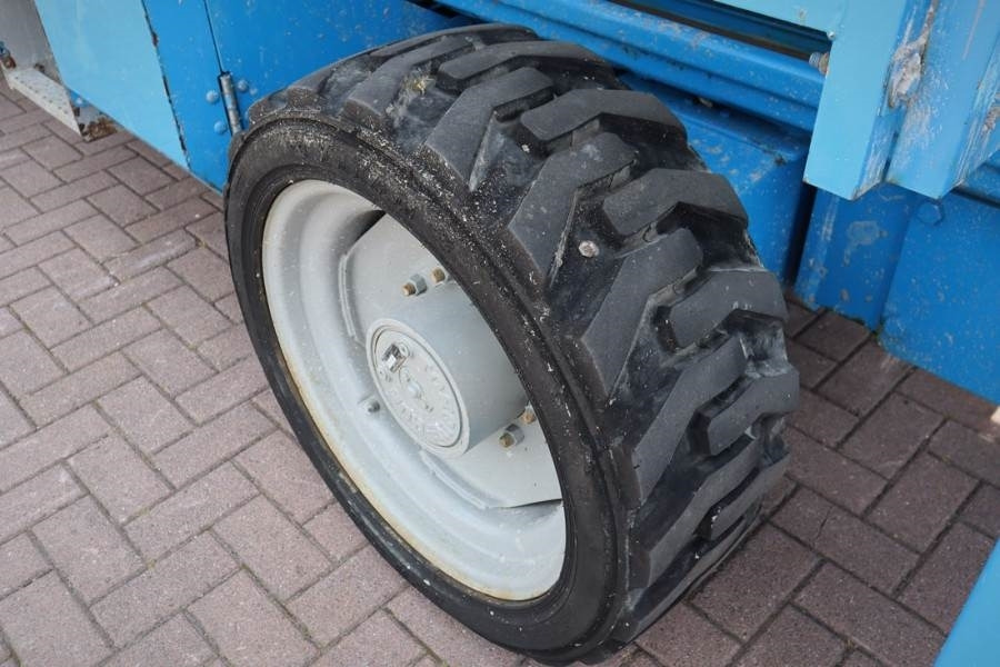 Nacelle ciseaux Genie GS4390 Diesel, 4x4 Drive, 15.11m Working Height 68: photos 10