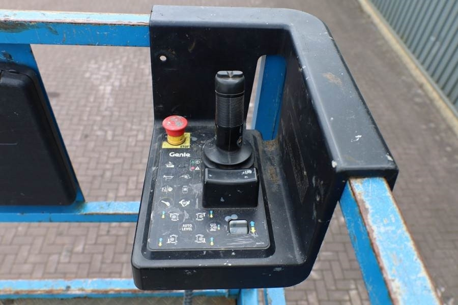 Genie GS5390 Diesel, 4x4 Drive, 18.15m Working Height, 6 - Nacelle ciseaux: photos 5 Genie GS5390 Diesel, 4x4 Drive, 18.15m Working Height, 6 - Nacelle ciseaux: photos 5