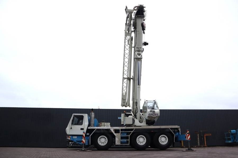 Grove GMK3055 Diesel, 6x6x6, 55t Capacity, 43m Main Boom  - Grue tout-terrain: photos 2 Grove GMK3055 Diesel, 6x6x6, 55t Capacity, 43m Main Boom  - Grue tout-terrain: photos 2