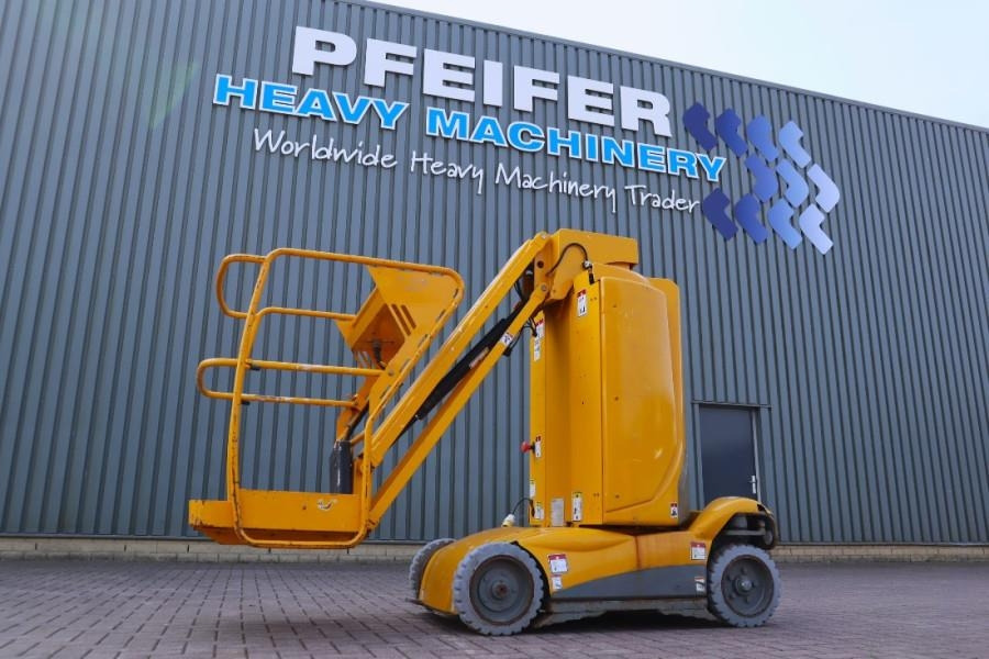 Haulotte STAR 10 As-Is, Electric, 10m Working Height, 3m Re - Nacelle articulée: photos 1 Haulotte STAR 10 As-Is, Electric, 10m Working Height, 3m Re - Nacelle articulée: photos 1