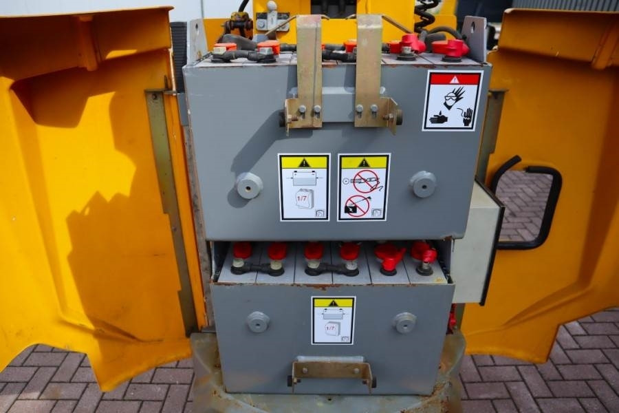 Haulotte STAR 10 Electric, 10m Working Height, 3m Reach, 20 - Nacelle articulée: photos 3 Haulotte STAR 10 Electric, 10m Working Height, 3m Reach, 20 - Nacelle articulée: photos 3