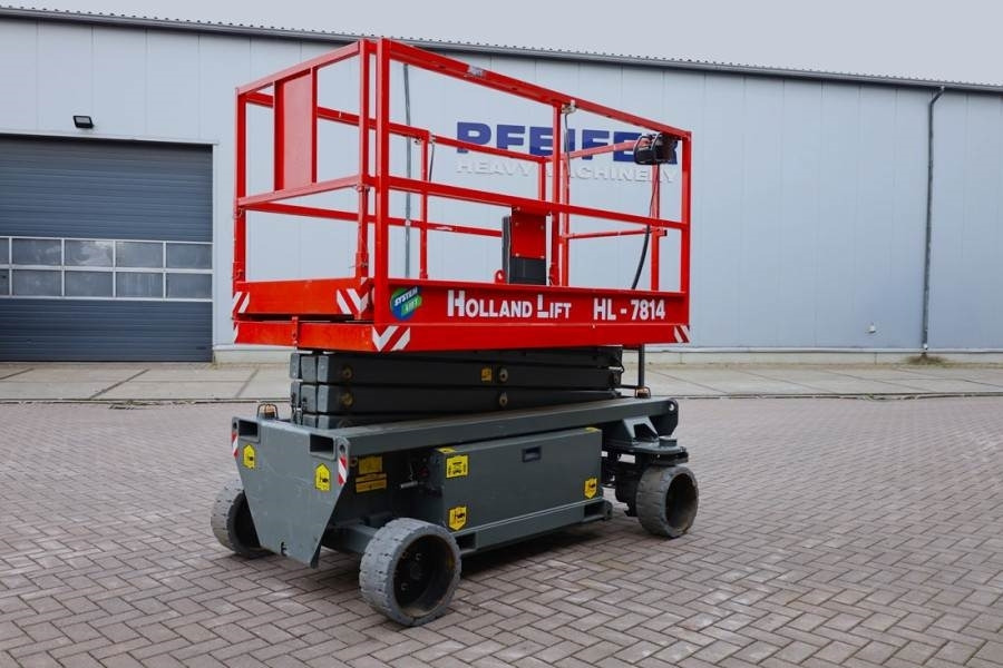 Holland Lift Ecostar HL-7814 Electric, 10m Working Height, 450k - Nacelle ciseaux: photos 2 Holland Lift Ecostar HL-7814 Electric, 10m Working Height, 450k - Nacelle ciseaux: photos 2